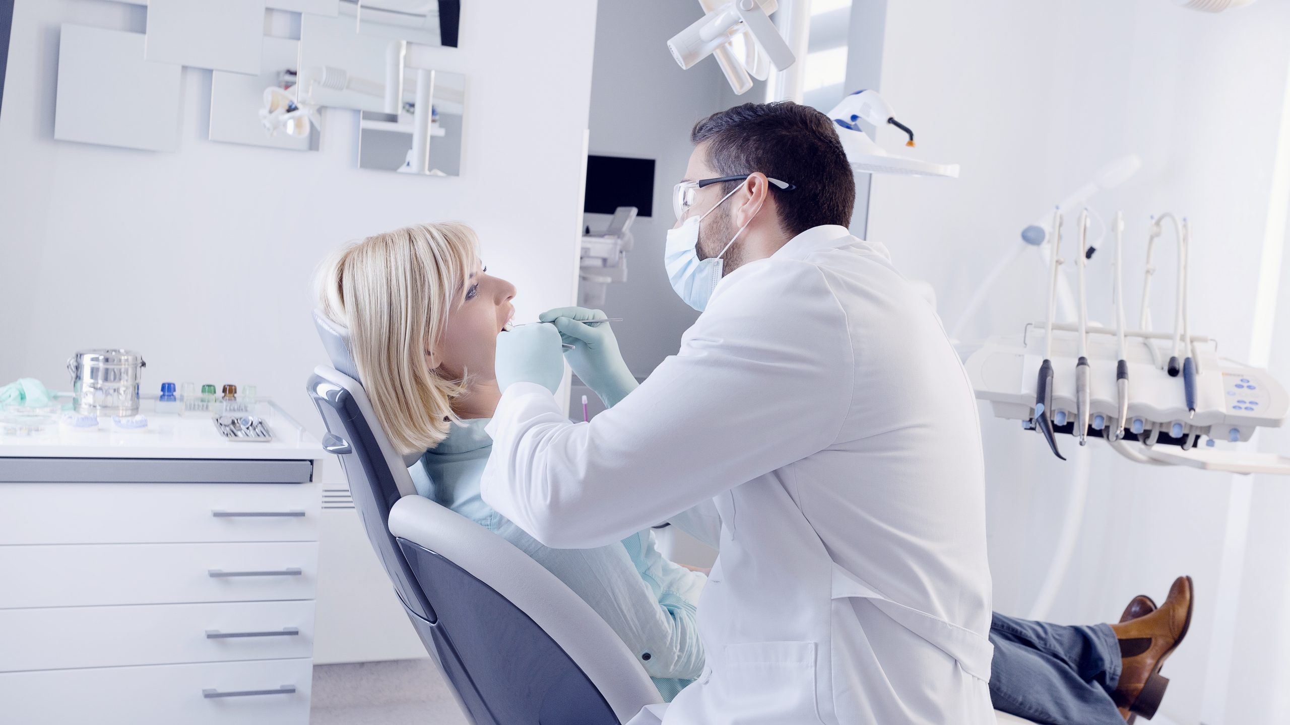 Dentist in Cloverdale, CA