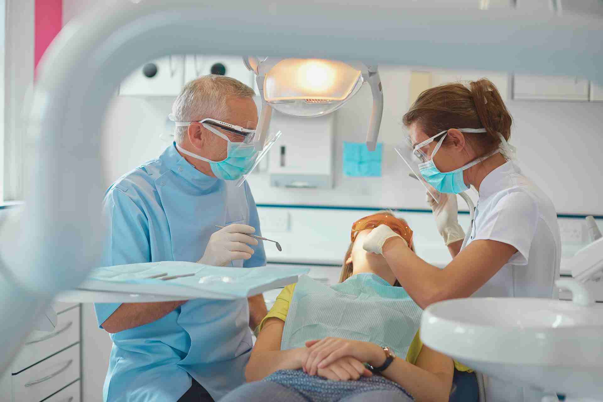 Dentist in Cloverdale, CA